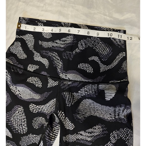 Lululemon Womens 6 Warped Ice Black White Wunder Under Hi Rise Yoga Legging Tall - Picture 2 of 7
